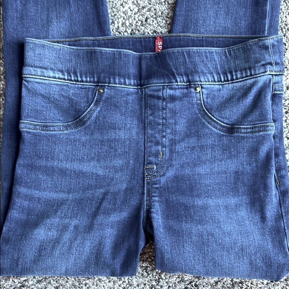 Spanx Distressed Pull On Stretch Denim Legging Jeans Medium Wash Size Small - Picture 11 of 15